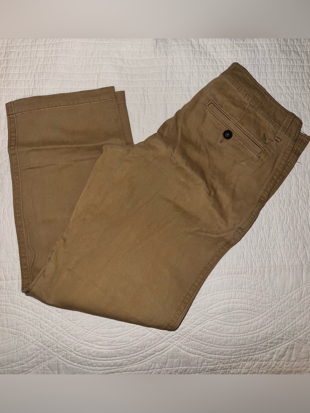 American Eagle Tan Khaki Pants